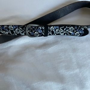 Lucky Brand Floral Belt- size small